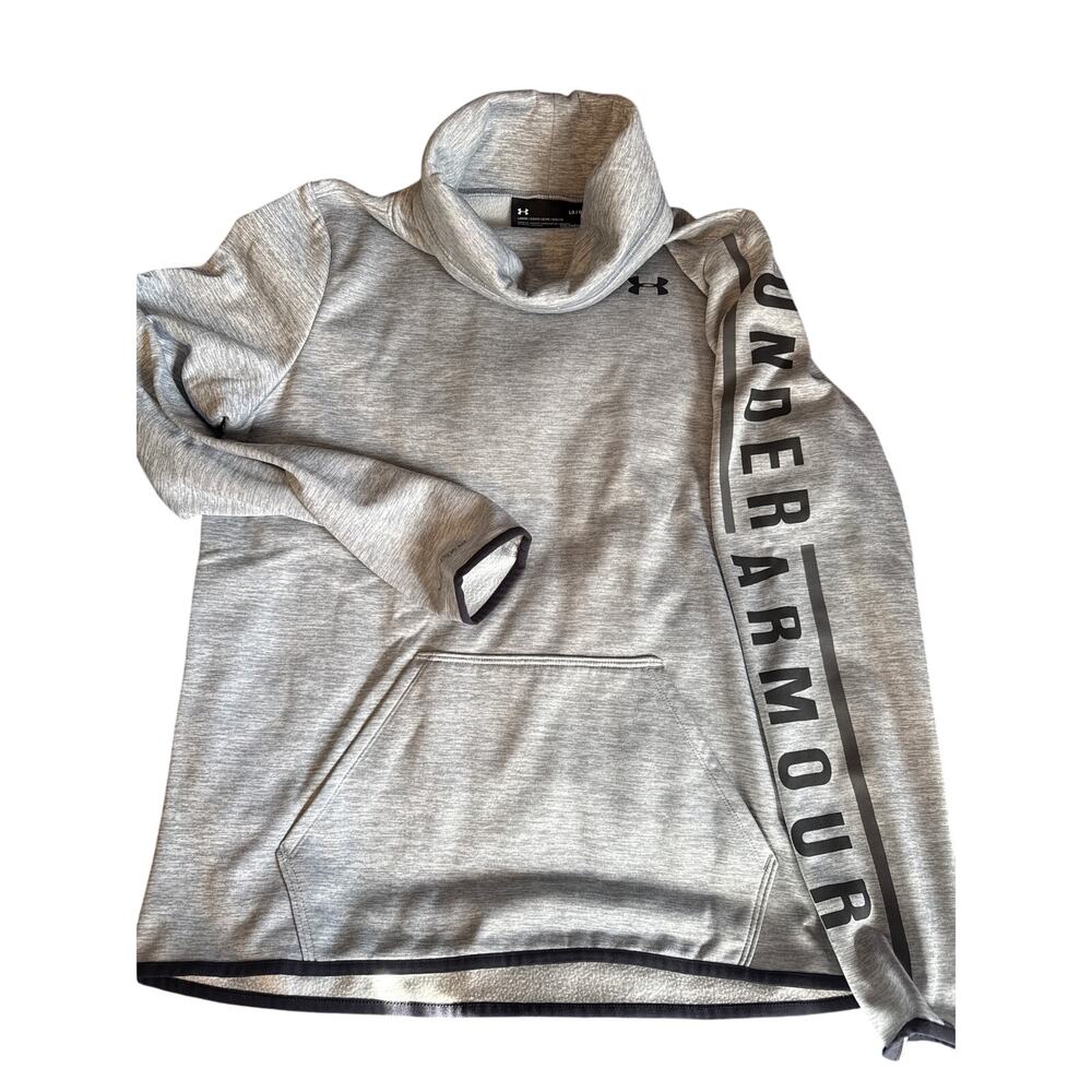 UNDER ARMOUR LOOSE FIT COLD GEAR SWEATSHIRT SIZE LARGE